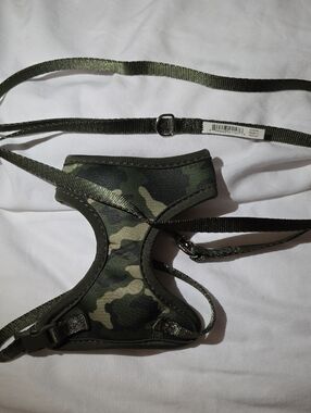 Bond & Co Olive Camo Green Cat Harness and Leash Set Neck Size 8-12 Inch